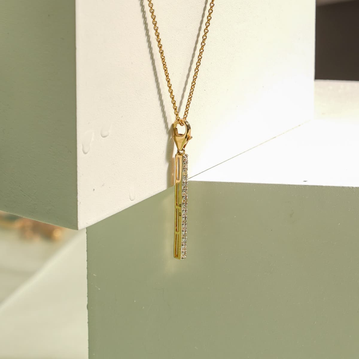 Aahira Diamonds — Elegance Across Time 10